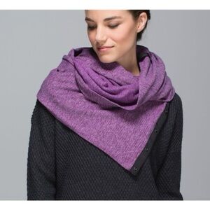 Lululemon Vinyasa Scarf Rulu purple